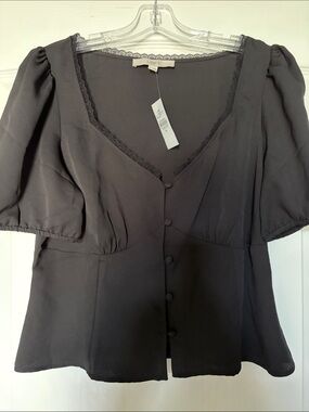 LOFT Black Puff-Sleeve V-Neck Button Front Blouse